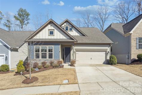 17134 Sand Bank Road Charlotte NC 28278