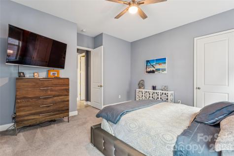 17134 Sand Bank Road Charlotte NC 28278