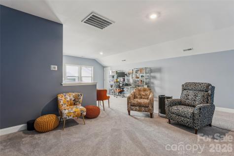 17134 Sand Bank Road Charlotte NC 28278