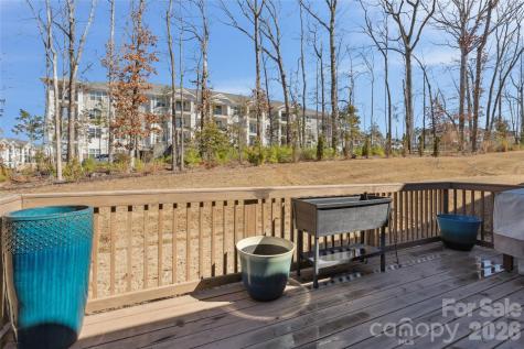 17134 Sand Bank Road Charlotte NC 28278
