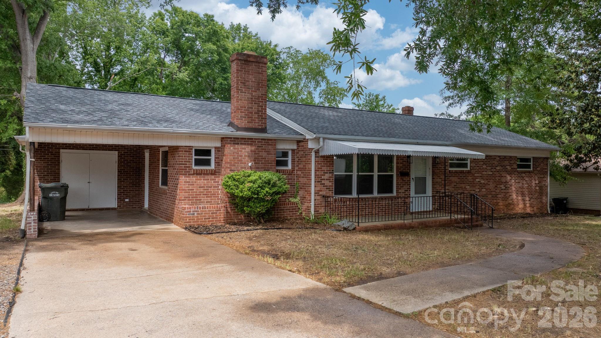 411 20th Avenue NE Hickory NC 28601