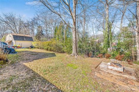 9201 Robert Frost Lane Charlotte NC 28213