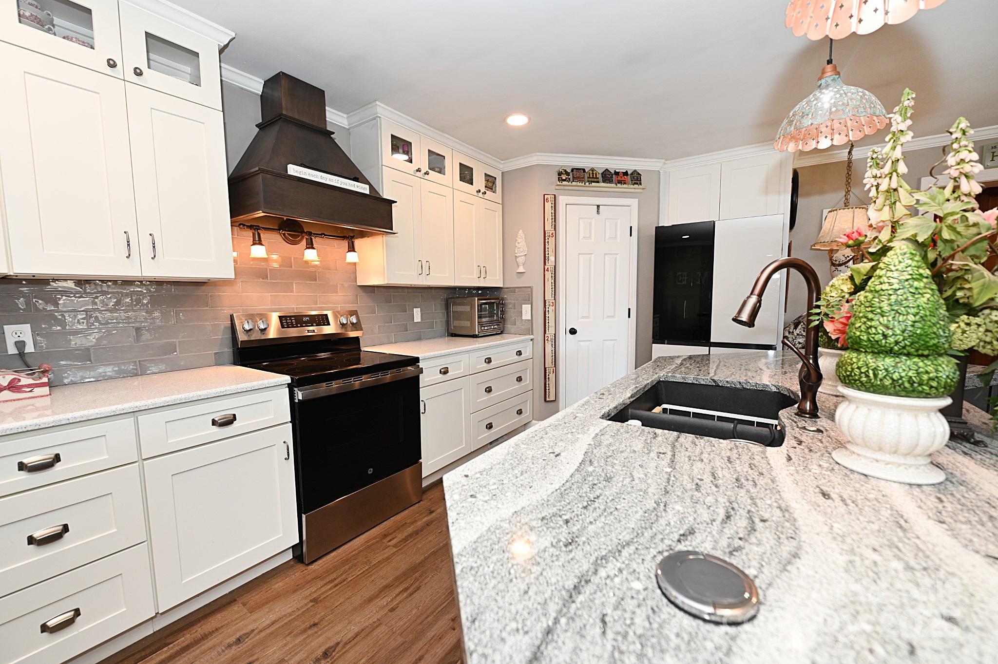 1528 Dry Ponds Road Granite Falls NC 28630