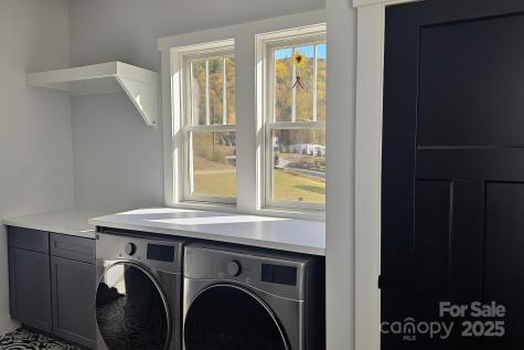 565 School Road Asheville NC 28803