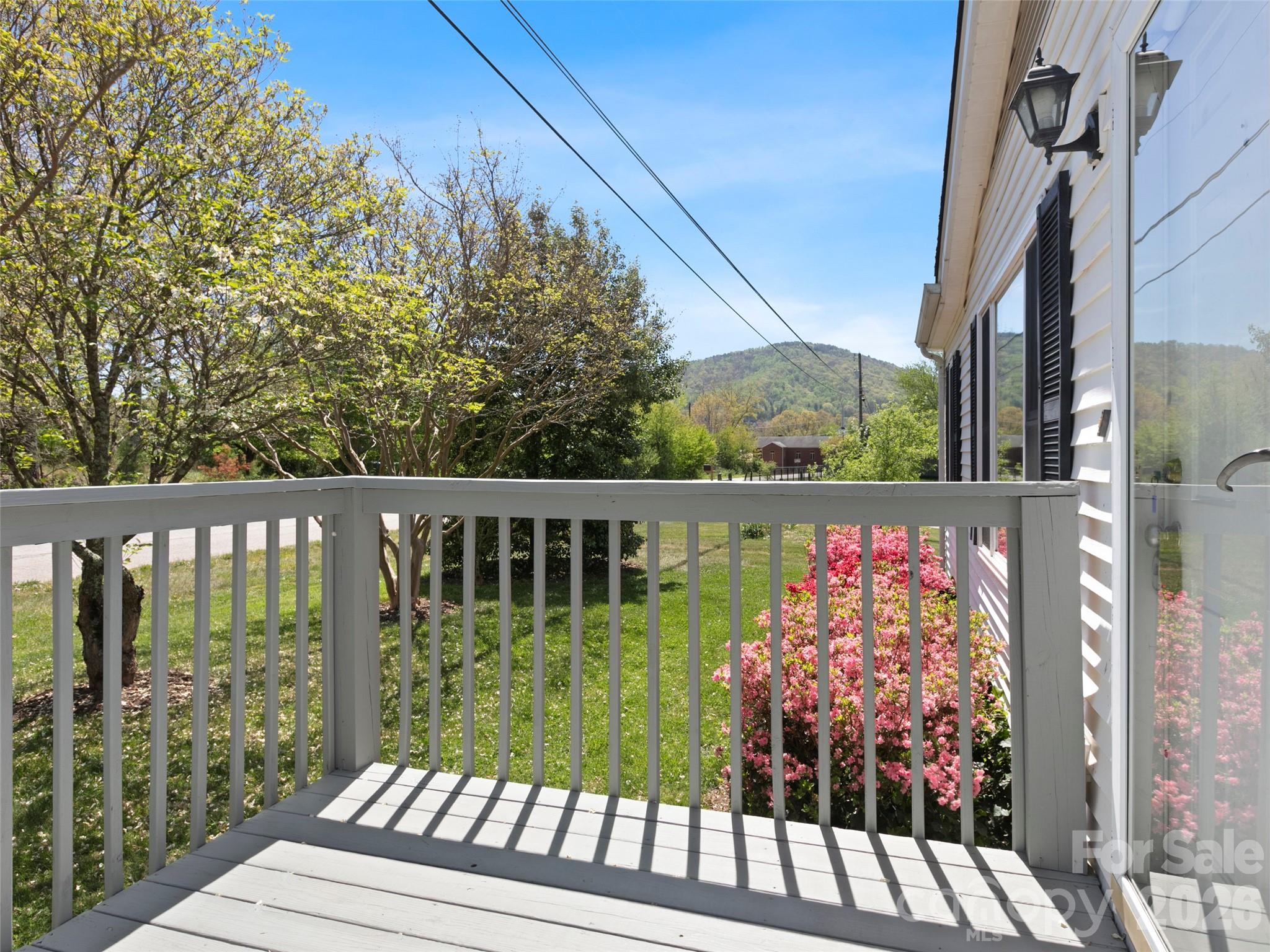 60 Dix Creek Chapel Road Asheville NC 28806