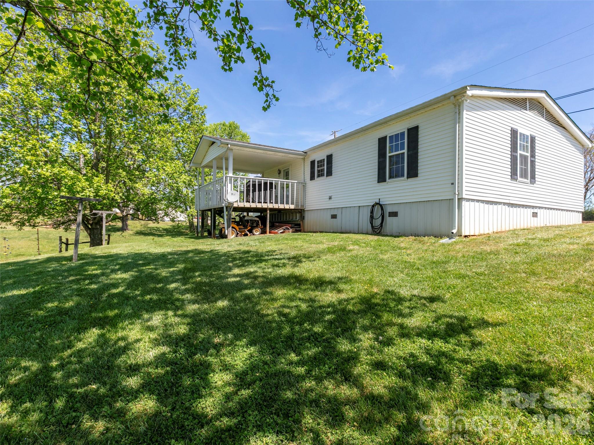 60 Dix Creek Chapel Road Asheville NC 28806