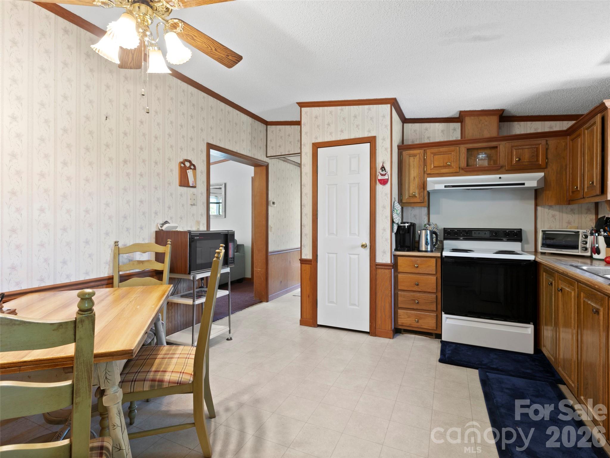 60 Dix Creek Chapel Road Asheville NC 28806