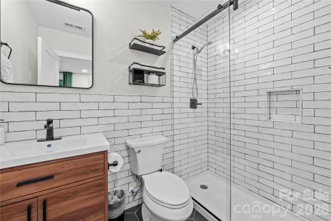 3021 Dogwood Avenue Charlotte NC 28206