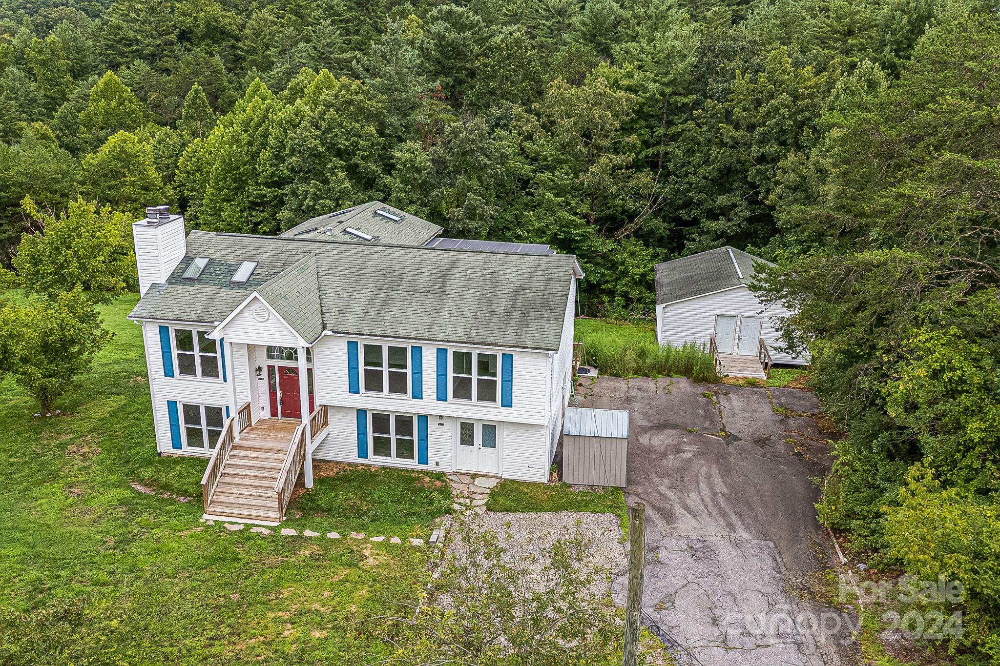 5 Patti Lane Asheville NC 28804