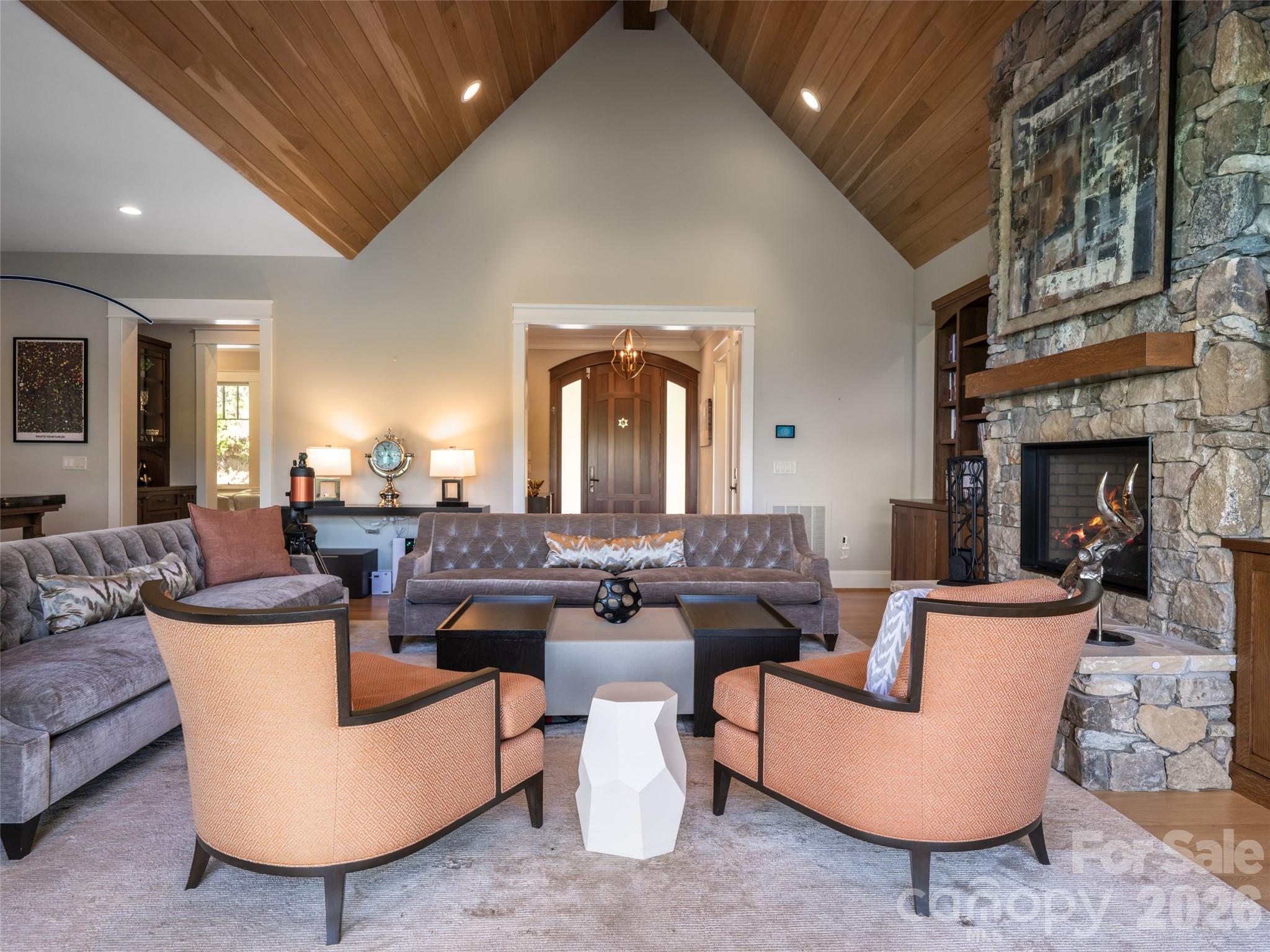 32 Timberwolf Court Asheville NC 28804