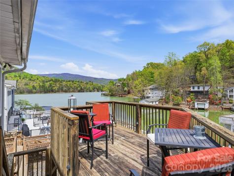 102 Havnaers Point Lake Lure NC 28746