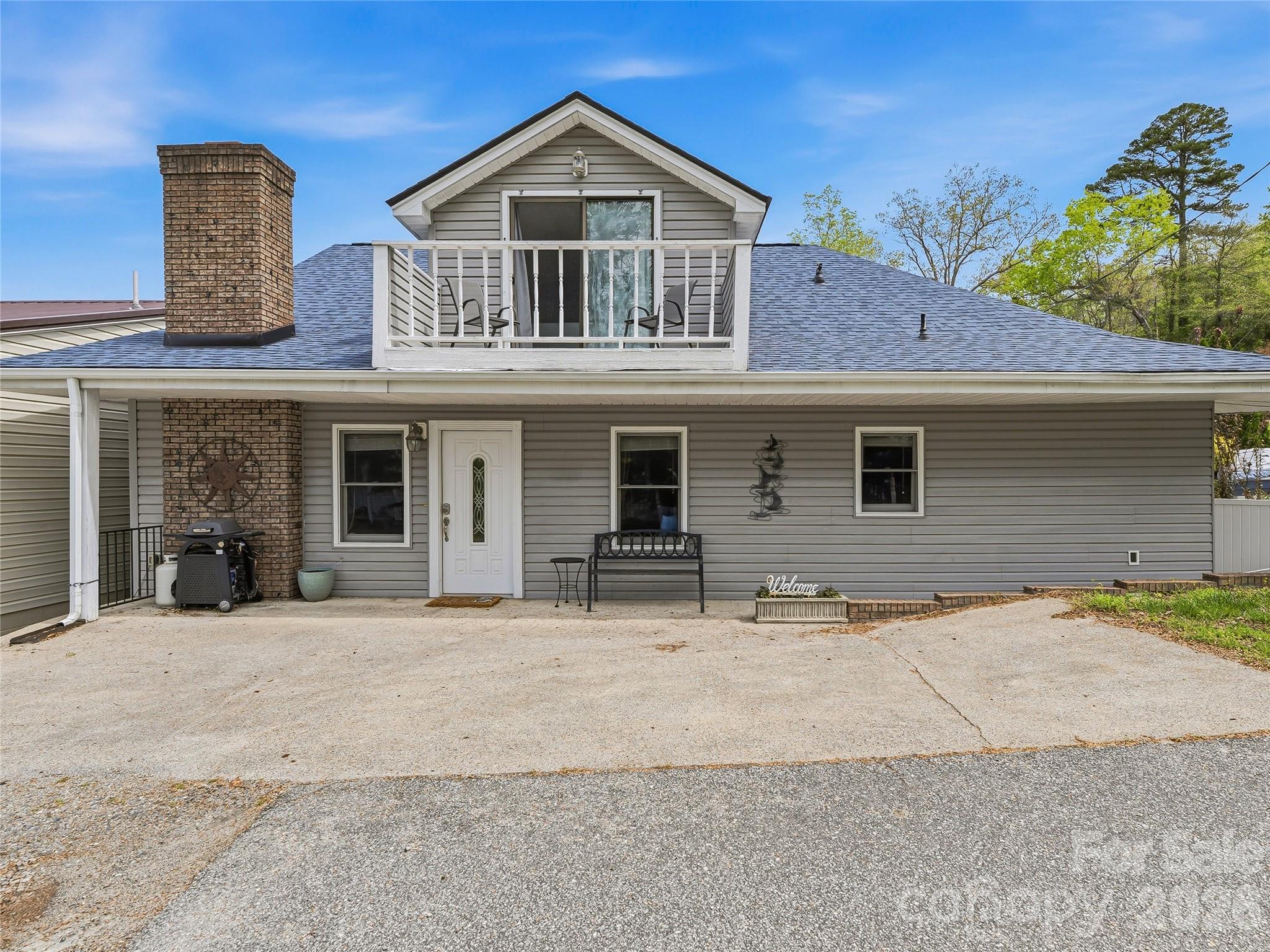 102 Havnaers Point Lake Lure NC 28746