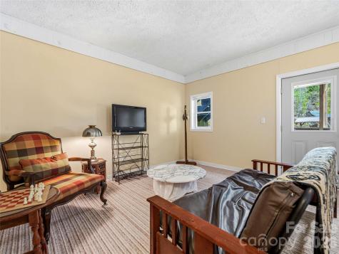 102 Havnaers Point Lake Lure NC 28746
