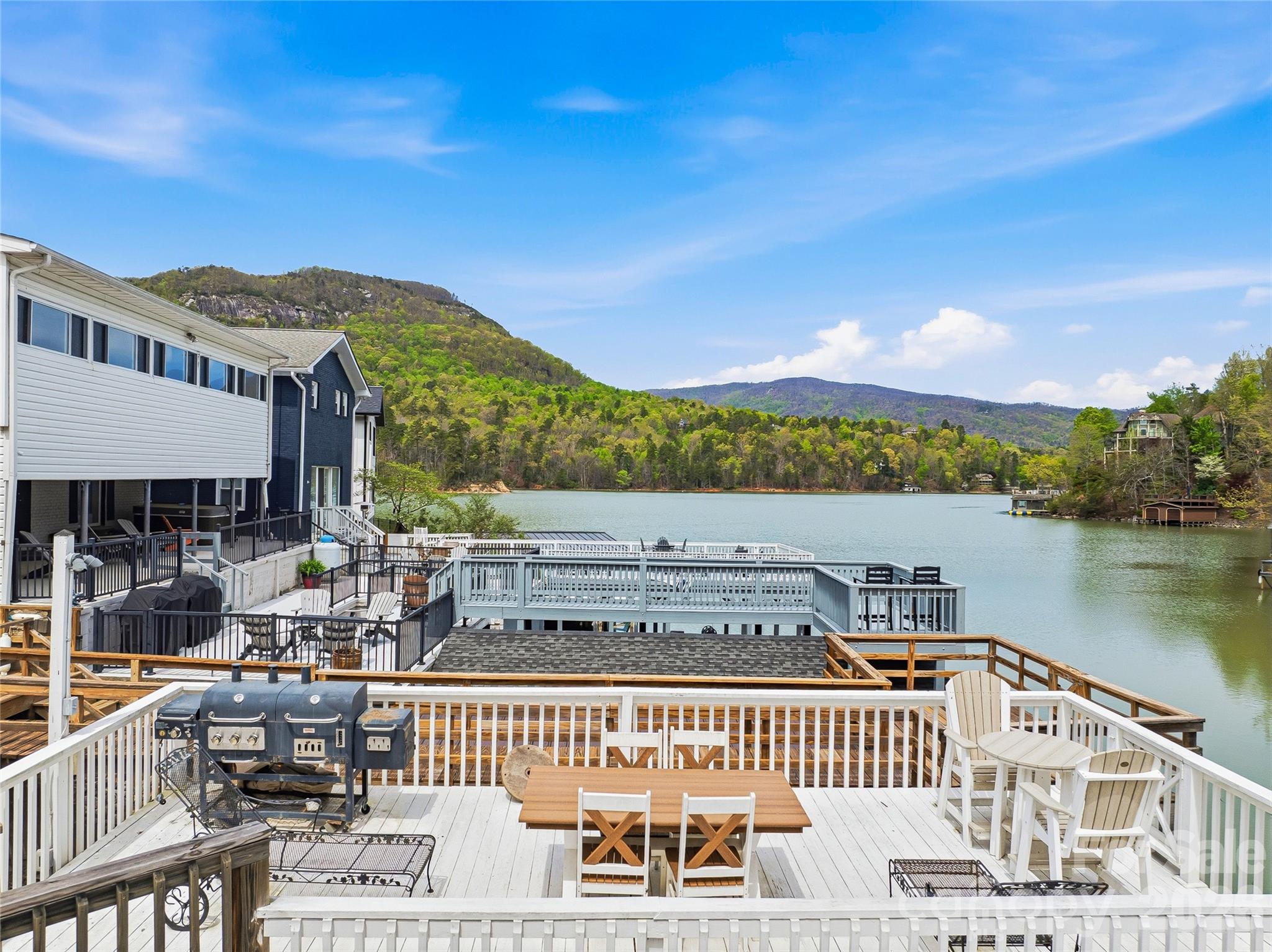 102 Havnaers Point Lake Lure NC 28746