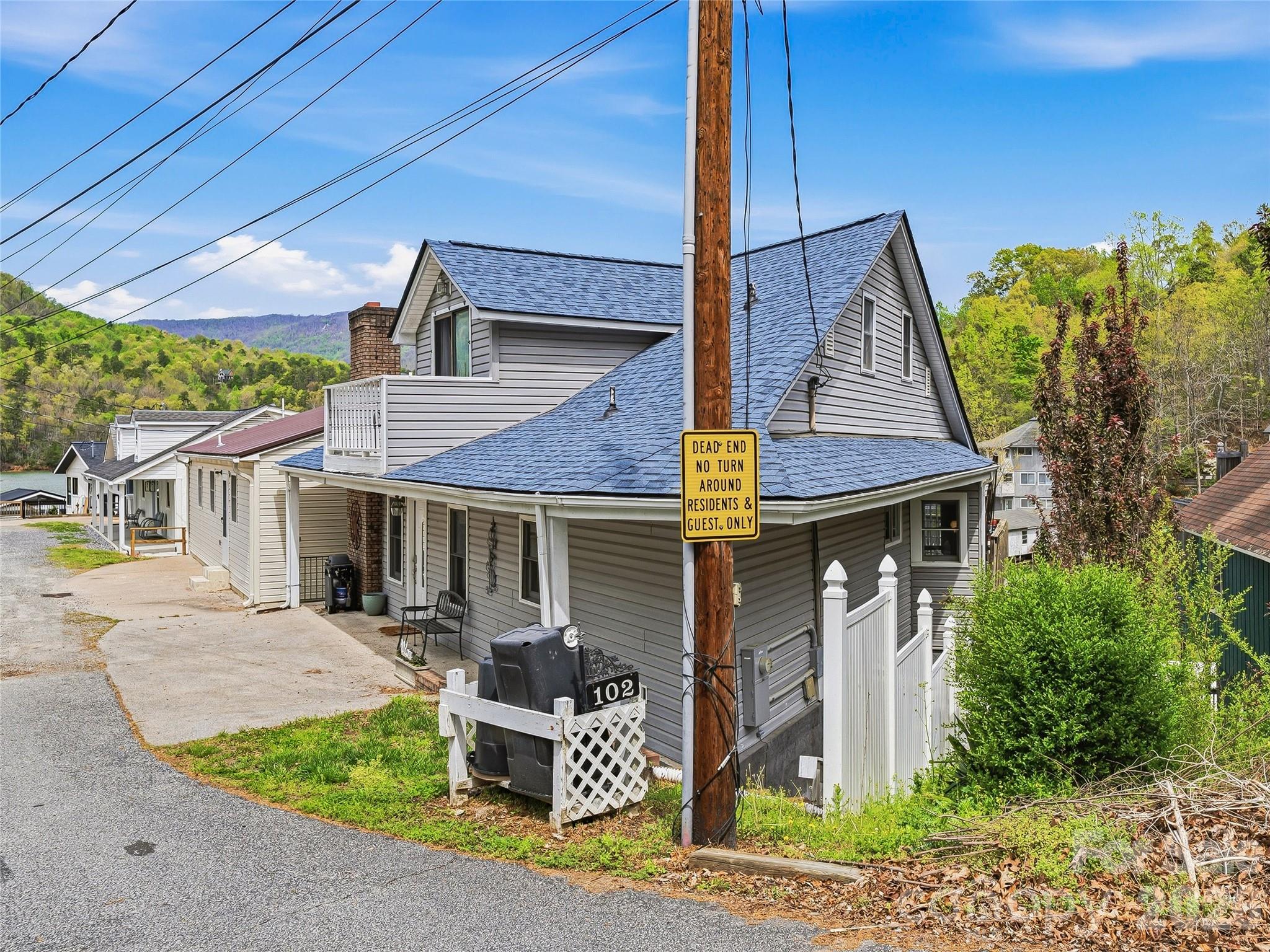 102 Havnaers Point Lake Lure NC 28746