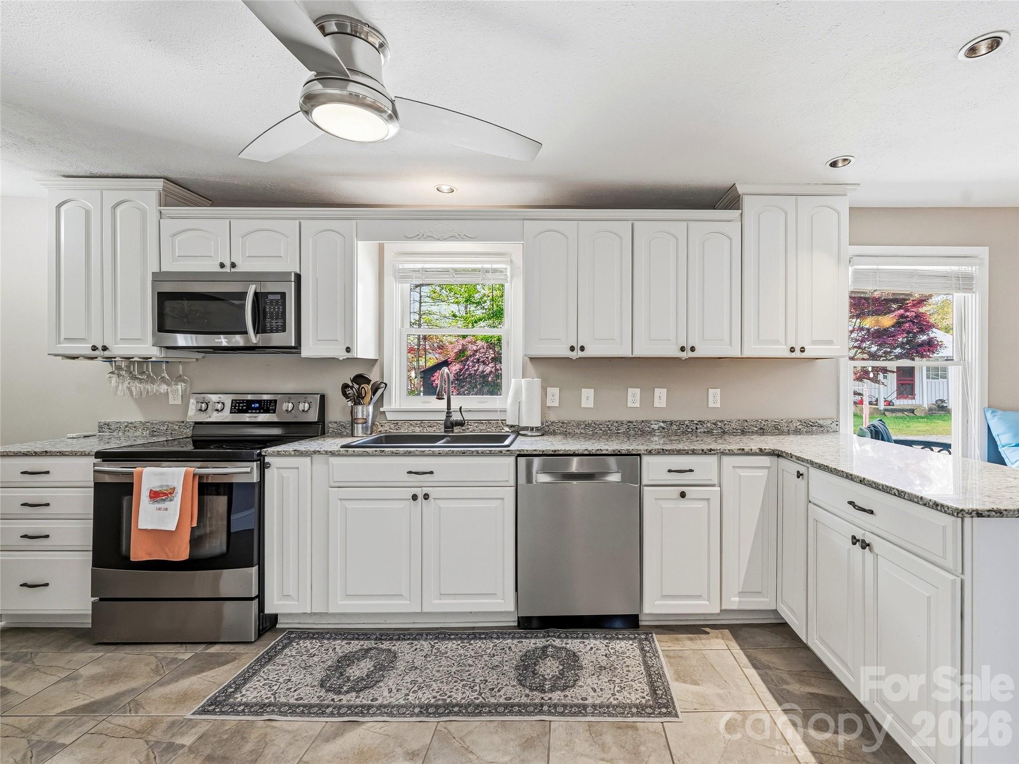 102 Havnaers Point Lake Lure NC 28746