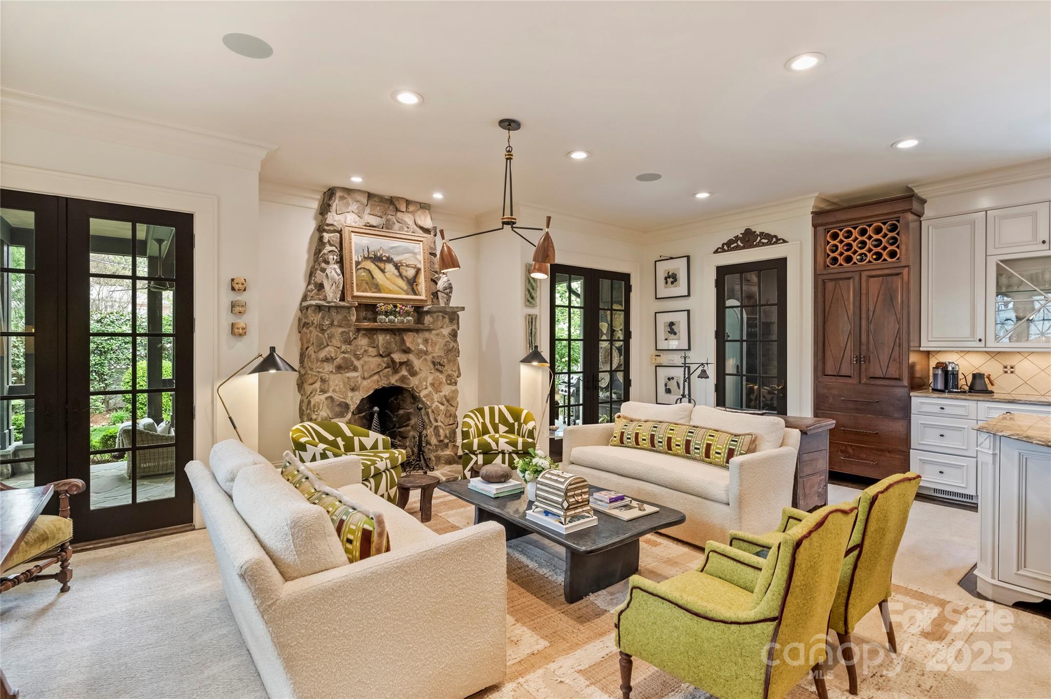 812 Bromley Road Charlotte NC 28207