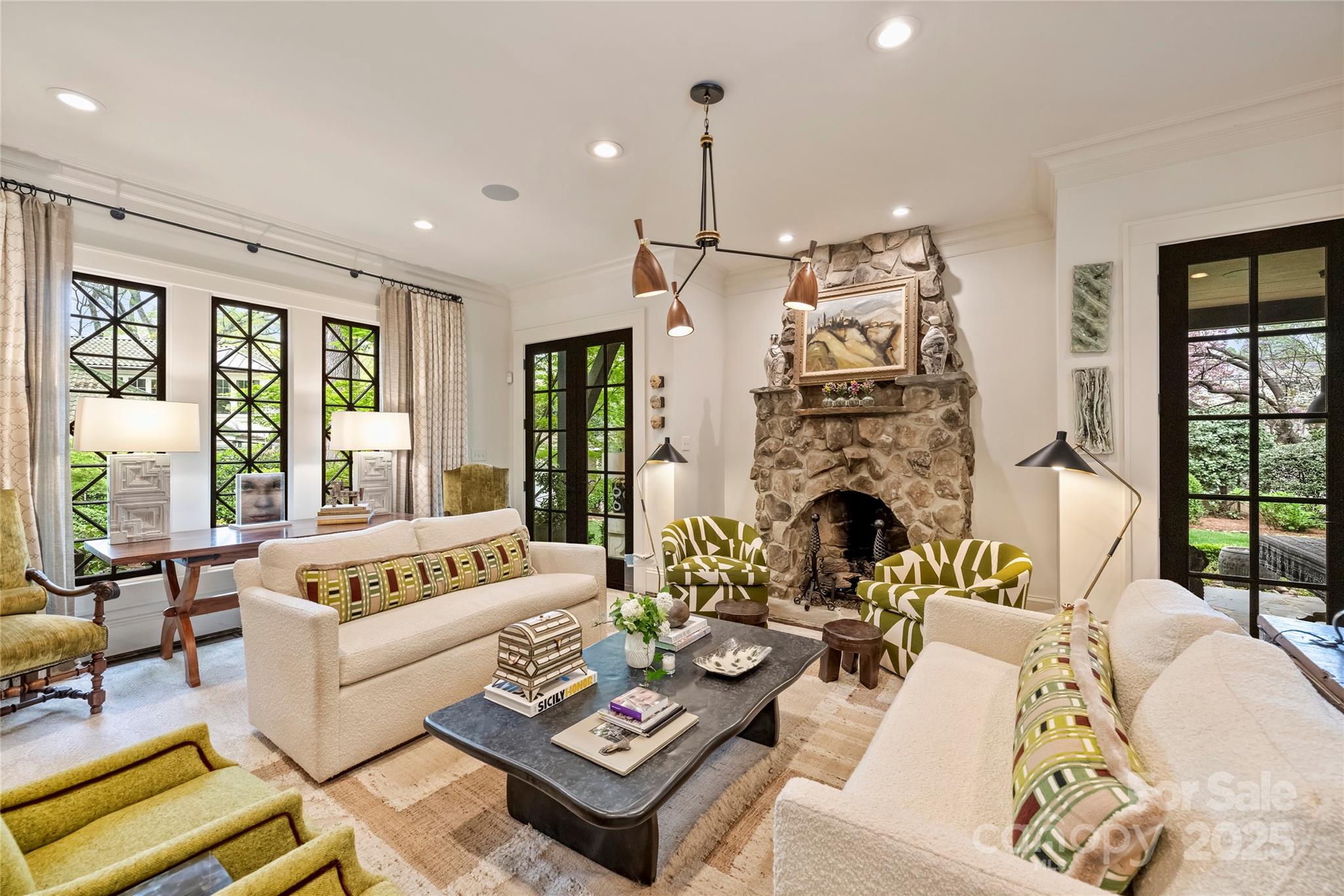 812 Bromley Road Charlotte NC 28207