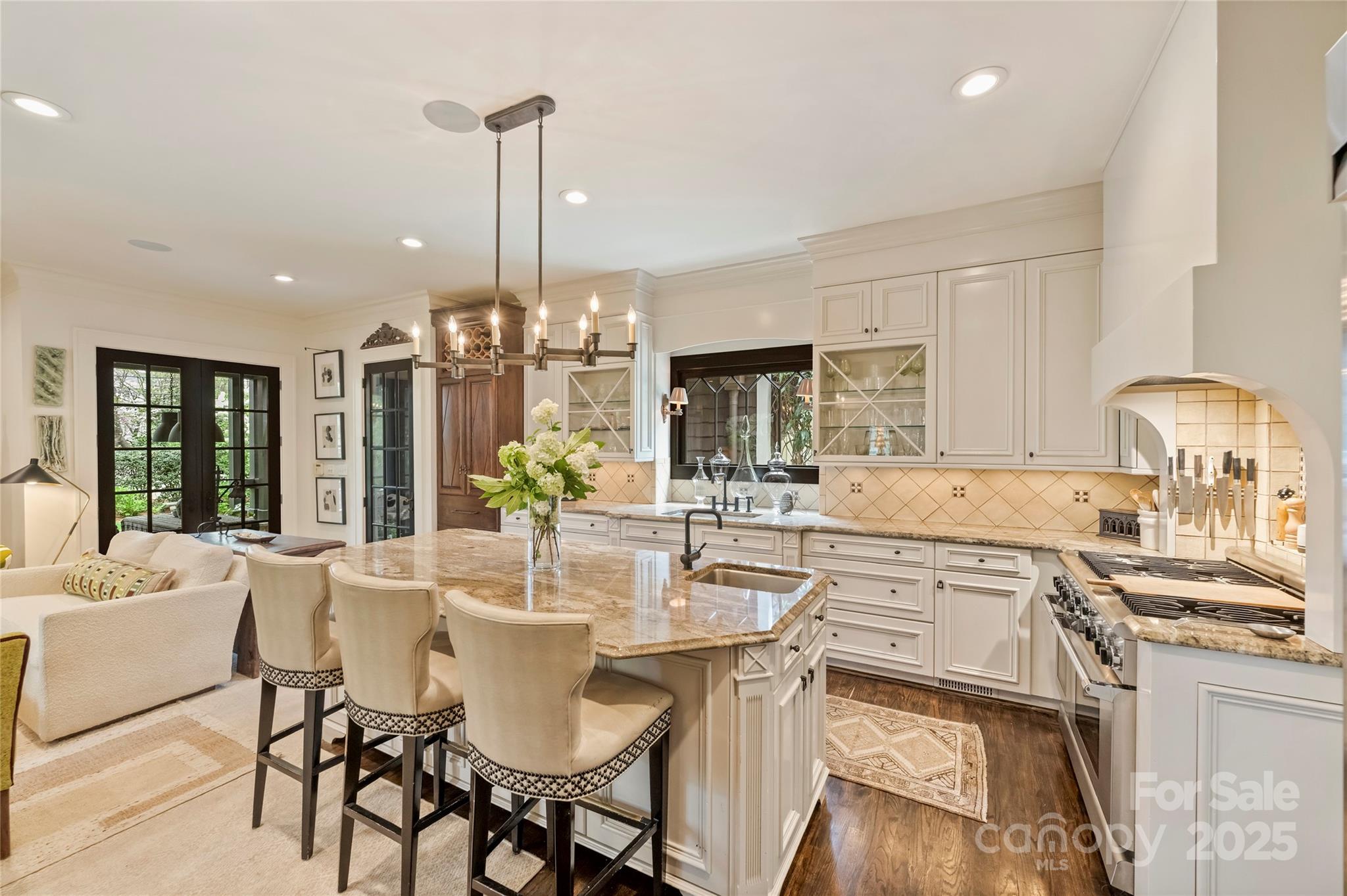 812 Bromley Road Charlotte NC 28207