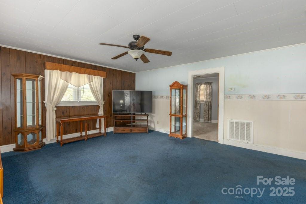489 Ned Mcgimsey Road Nebo NC 28761