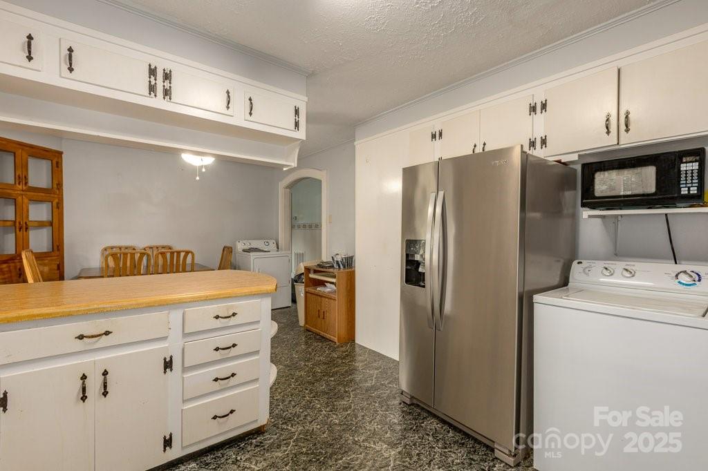 489 Ned Mcgimsey Road Nebo NC 28761