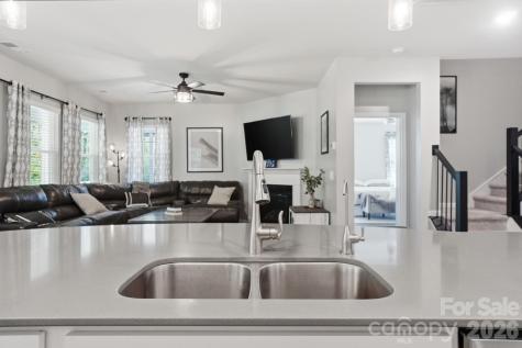 2102 Abundance Lane Waxhaw NC 28173
