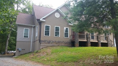 31 Reeds Creek Road Fairview NC 28730