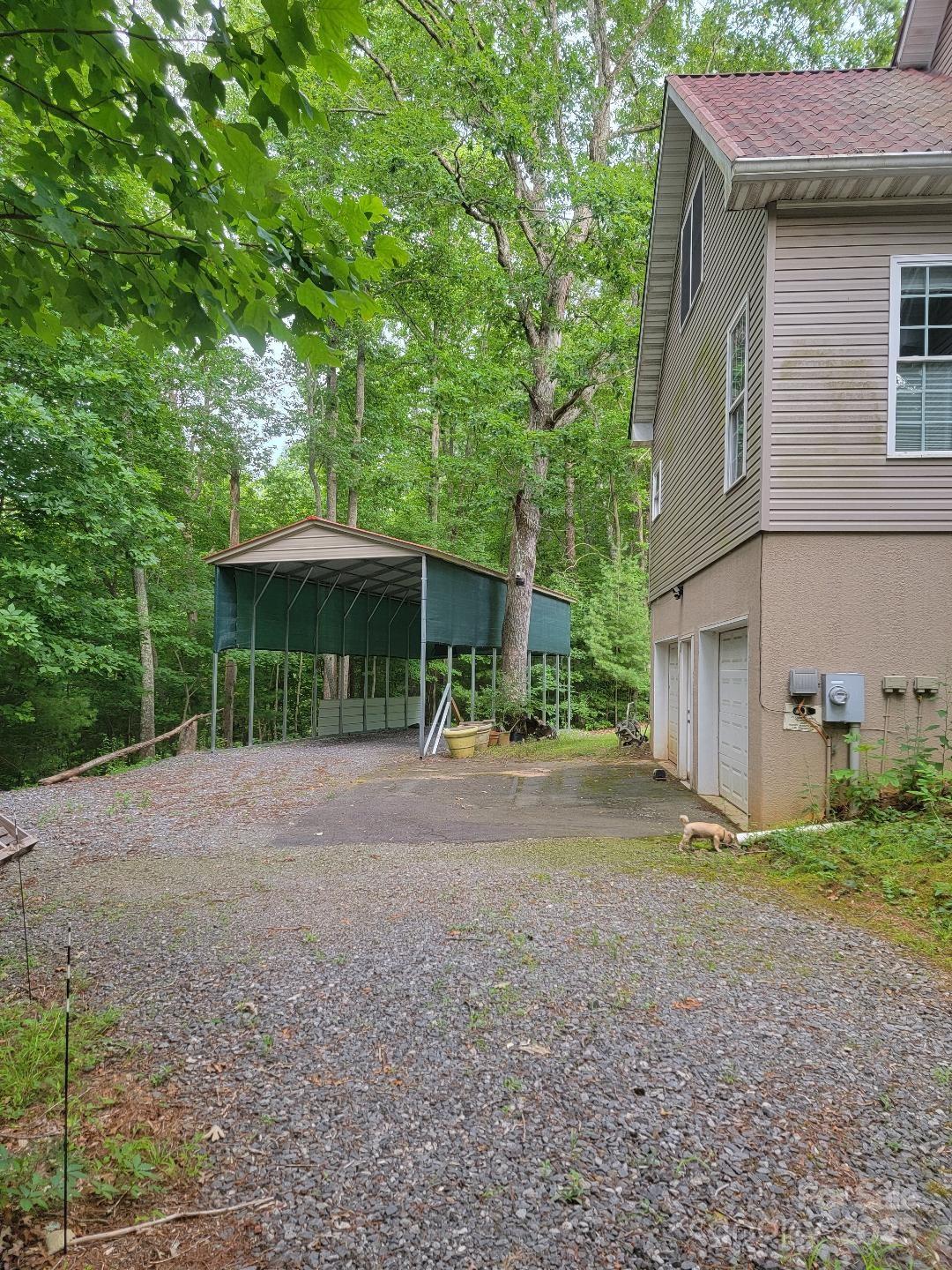 31 Reeds Creek Road Fairview NC 28730