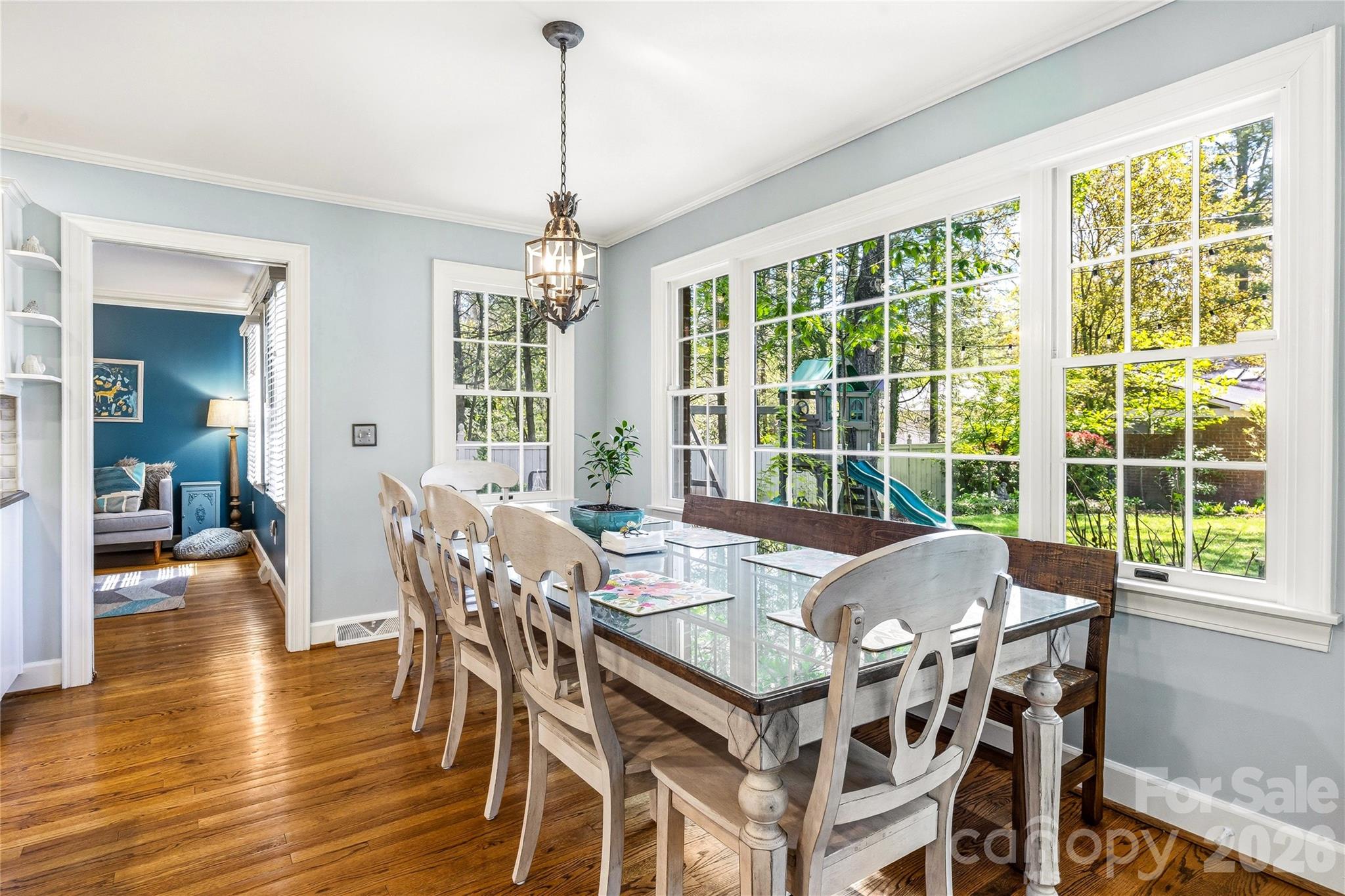 1218 Everette Place Hendersonville NC 28791