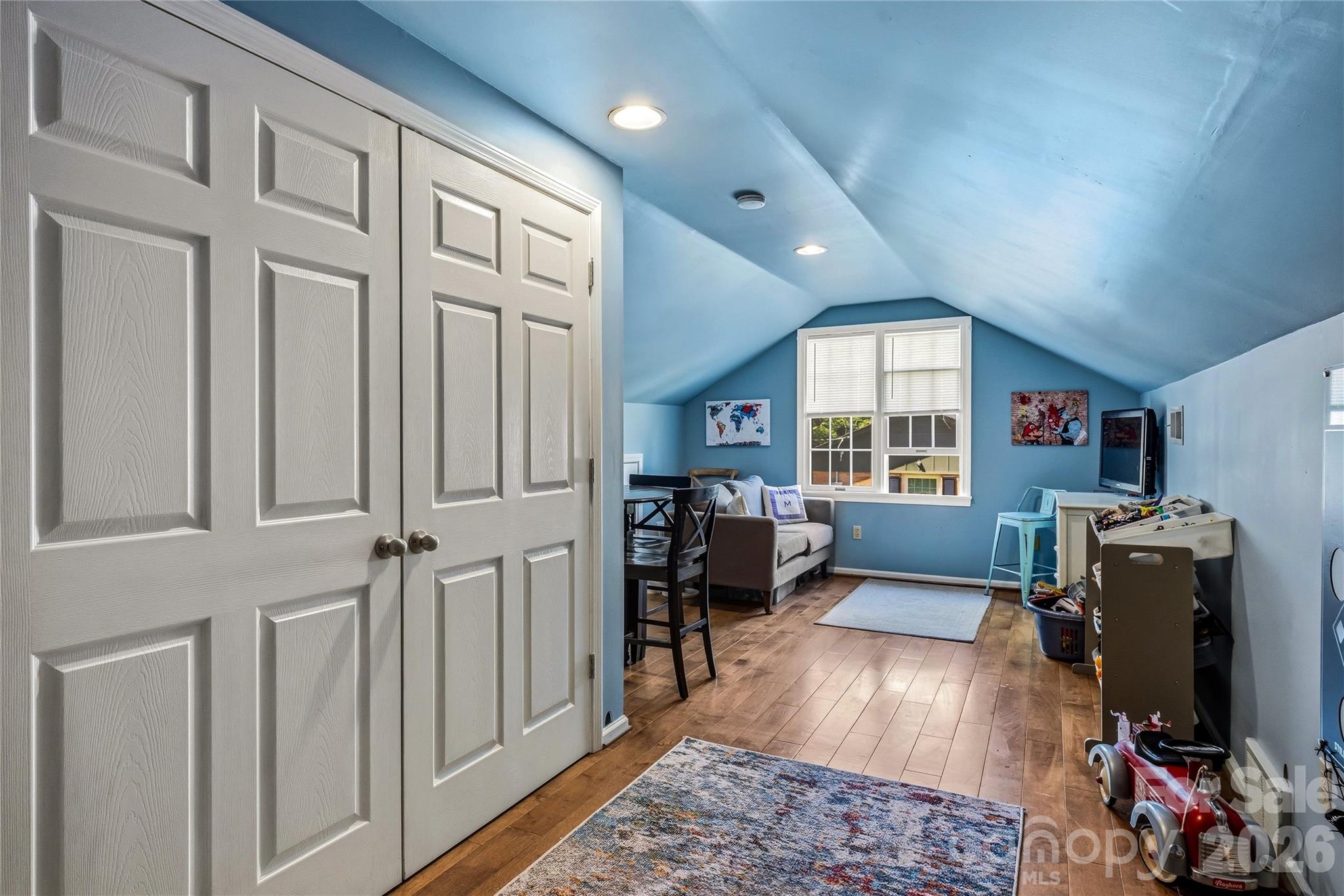 1218 Everette Place Hendersonville NC 28791