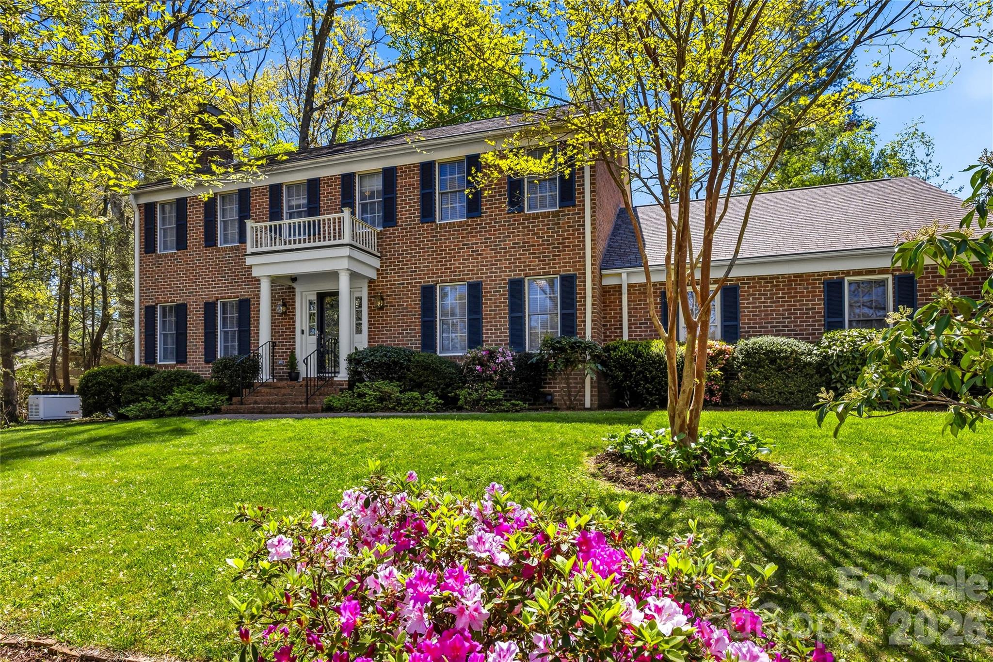 1218 Everette Place Hendersonville NC 28791