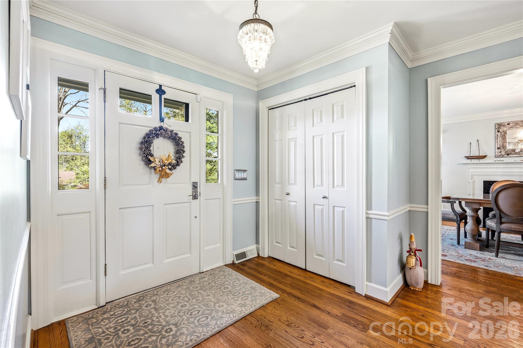 1218 Everette Place Hendersonville NC 28791