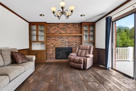 4092 Henry Dellinger Road Maiden NC 28650