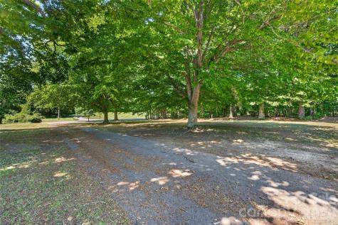 4092 Henry Dellinger Road Maiden NC 28650