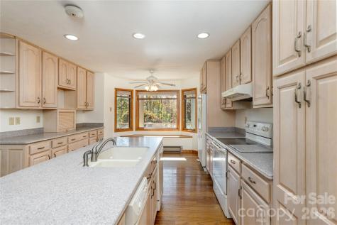 1510 Chestnut Gap Road Hendersonville NC 28792