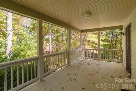 1510 Chestnut Gap Road Hendersonville NC 28792