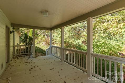 1510 Chestnut Gap Road Hendersonville NC 28792