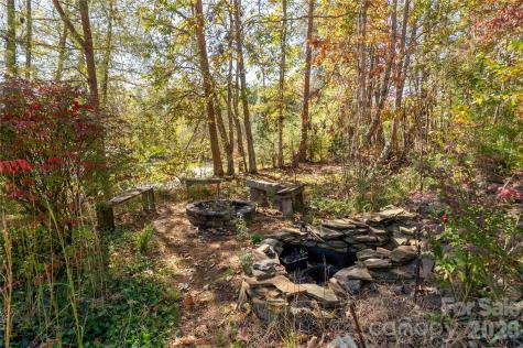 1510 Chestnut Gap Road Hendersonville NC 28792