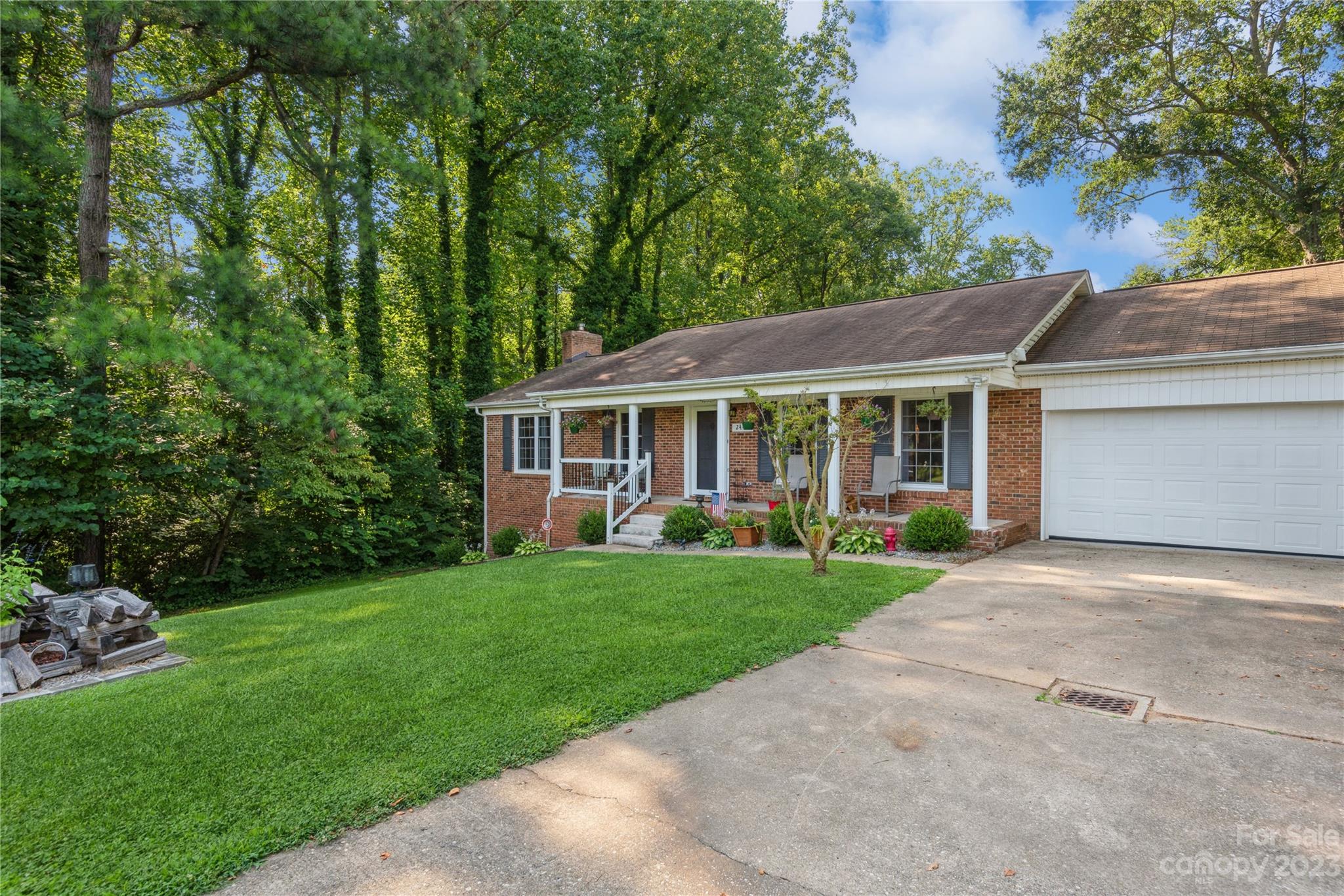2440 23rd Avenue Place NE Hickory NC 28601