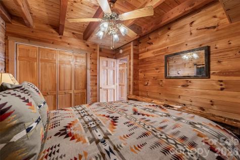1299 Black Forest Drive Bryson City NC 28713
