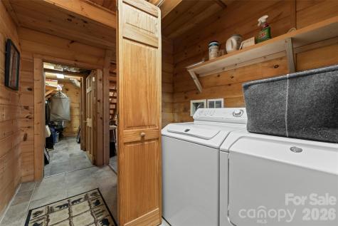 1299 Black Forest Drive Bryson City NC 28713