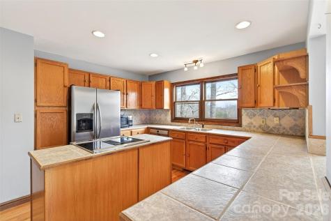 169 Hilltop Road Black Mountain NC 28711