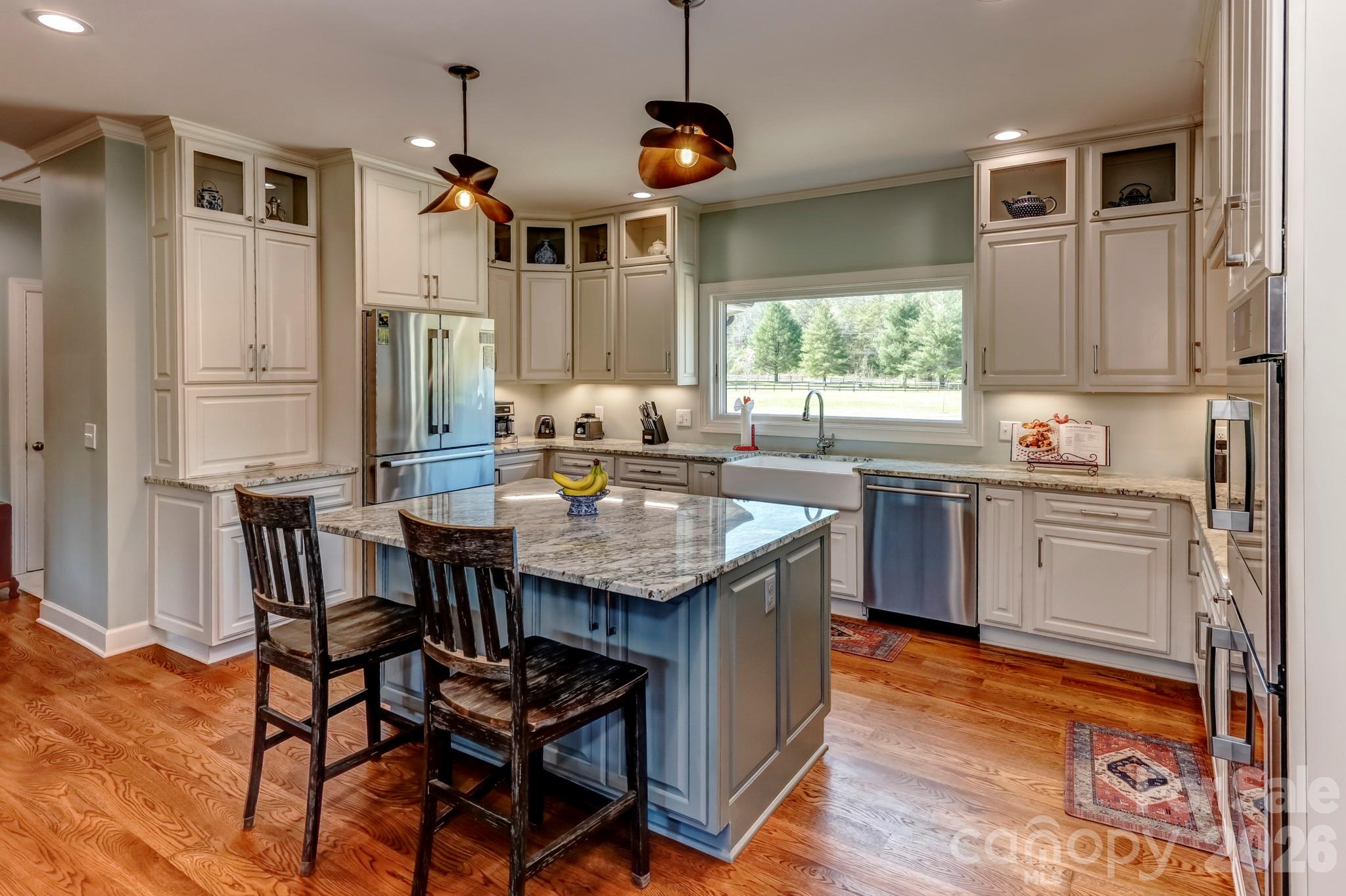 118 Mcowenben Pass Lake Lure NC 28746