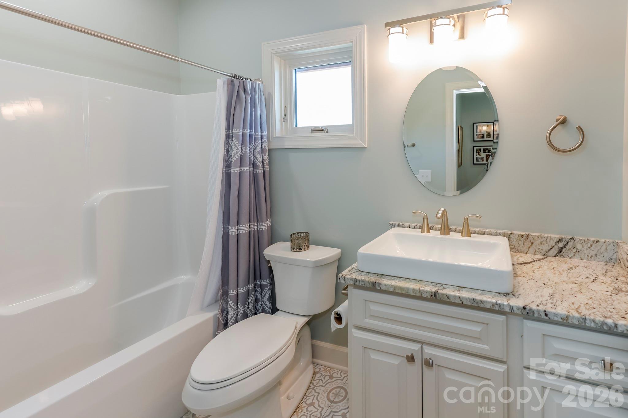 118 Mcowenben Pass Lake Lure NC 28746