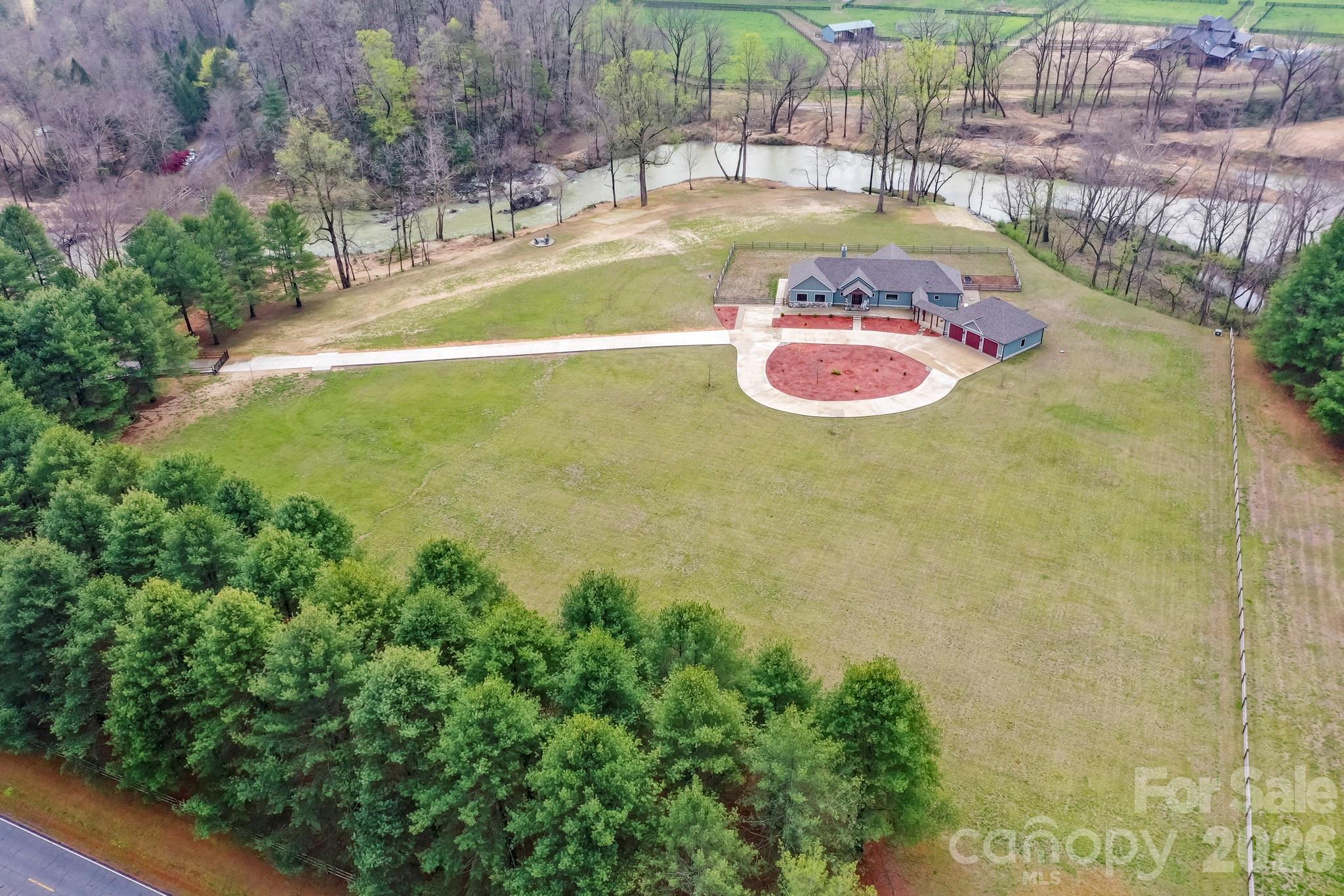 118 Mcowenben Pass Lake Lure NC 28746