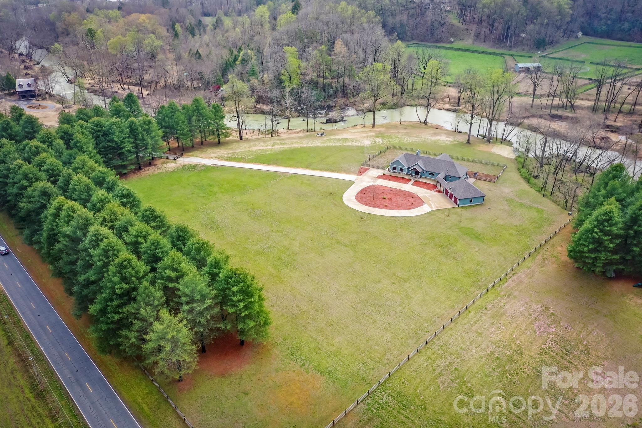 118 Mcowenben Pass Lake Lure NC 28746