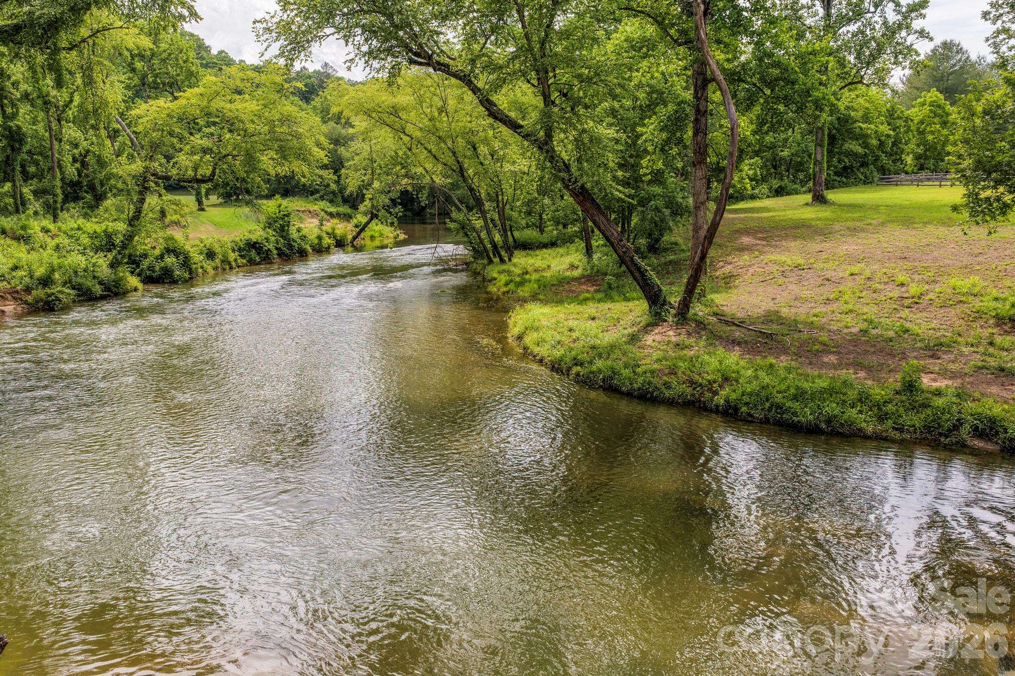 118 Mcowenben Pass Lake Lure NC 28746