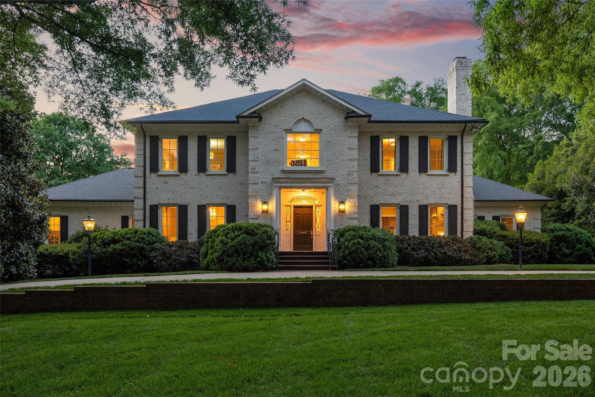 2514 Beretania Circle Charlotte NC 28211