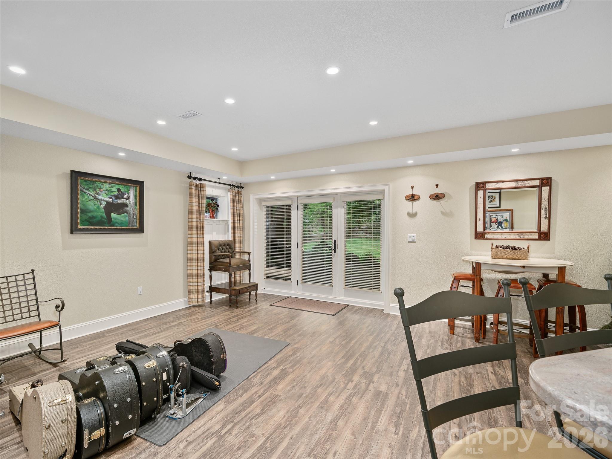 210 Shepard Way Burnsville NC 28714