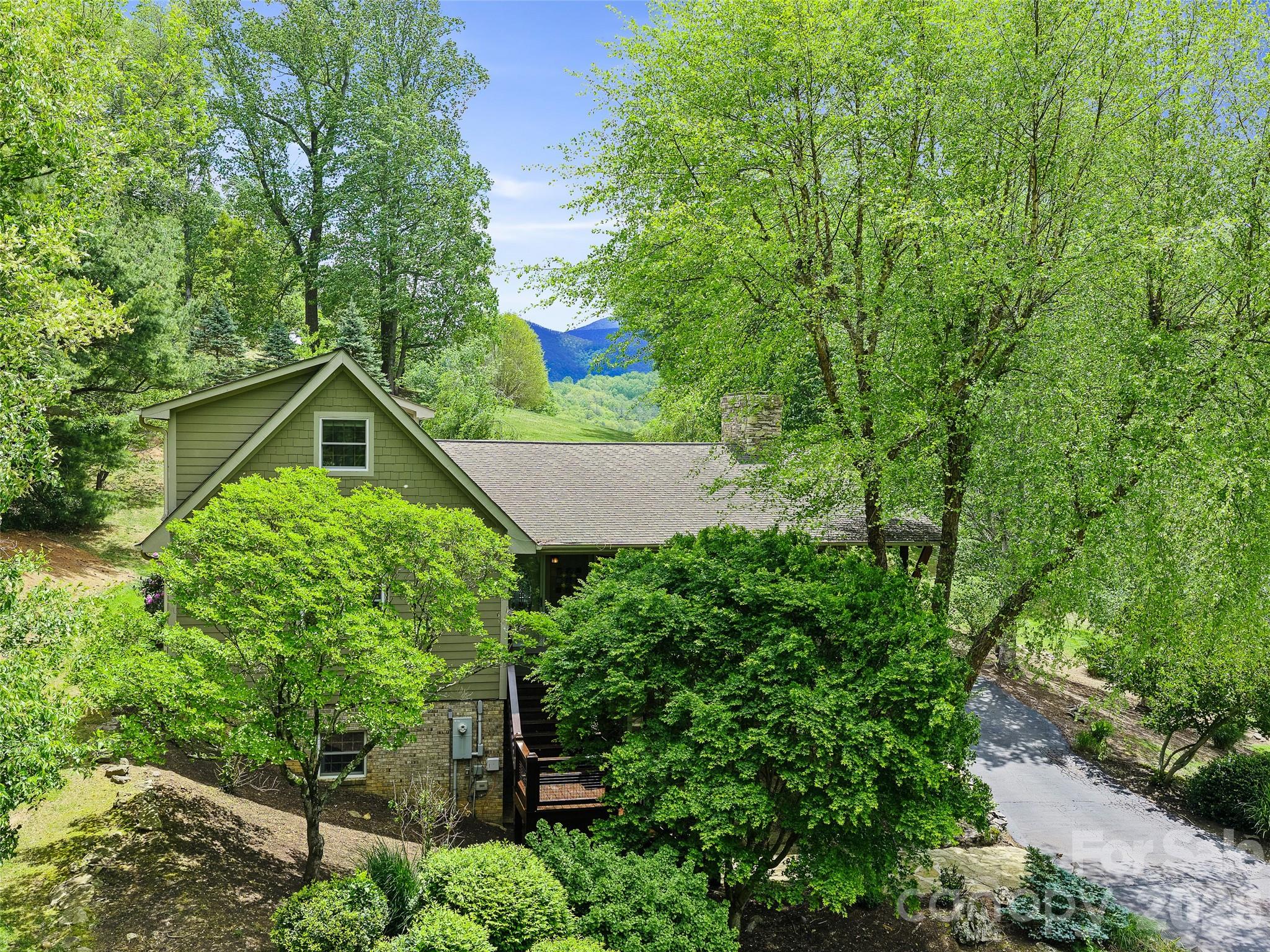210 Shepard Way Burnsville NC 28714